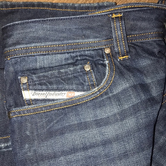 Men’s Diesel Jeans - Picture 6 of 7